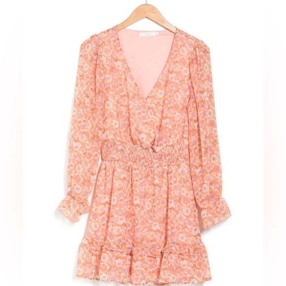 Lush Dresses & Skirts - NWT Lush V-Neck Overlap Smock Waist Dress in Apricot Floral - S